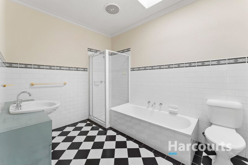 Photo - 2/48 Golf Links Avenue, Oakleigh VIC 3166 - Image 9