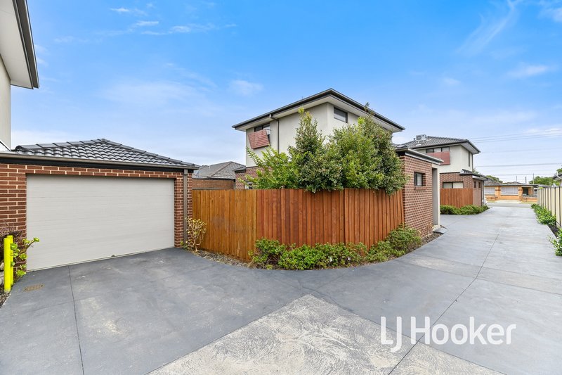 Photo - 2/48 Kirkham Road, Dandenong VIC 3175 - Image 5