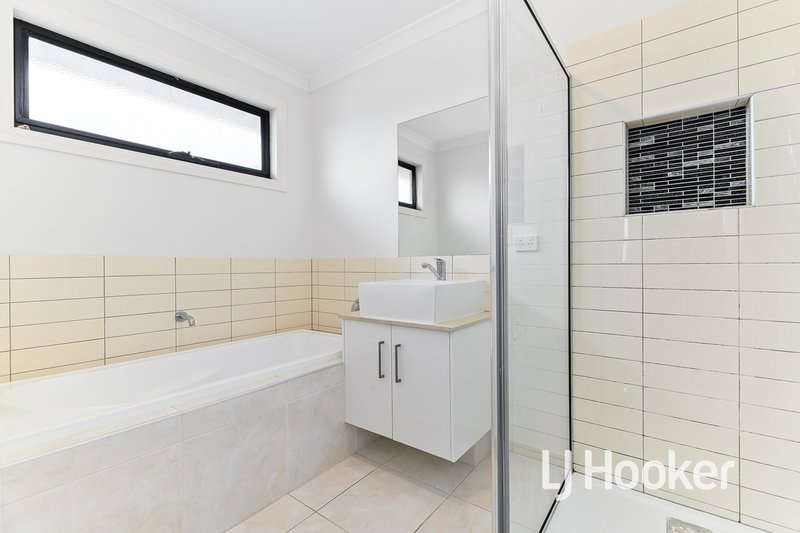 Photo - 2/48 Kirkham Road, Dandenong VIC 3175 - Image 7