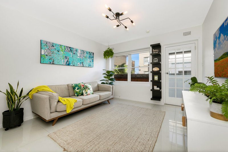 2/48 Pavilion Street, Queenscliff NSW 2096