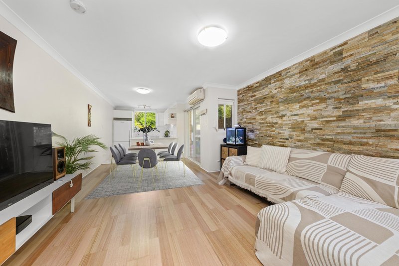 Photo - 2/48 Portland Crescent, Maroubra NSW 2035 - Image 2