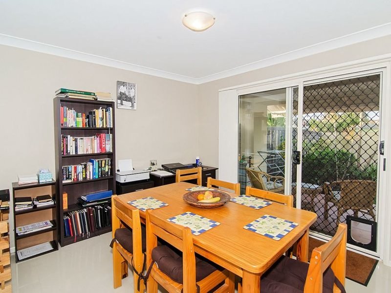 Photo - 2/480 Christine Av , Robina QLD 4226 - Image 9