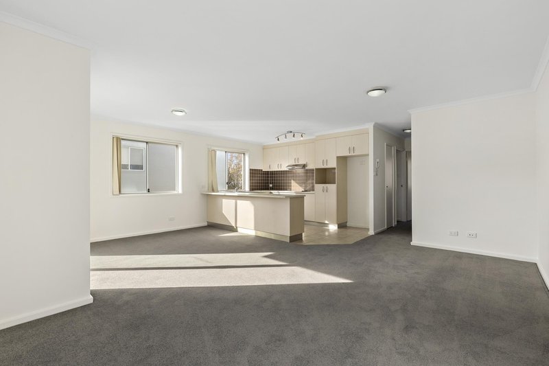 Photo - 24/80 Gozzard Street, Gungahlin ACT 2912 - Image 4