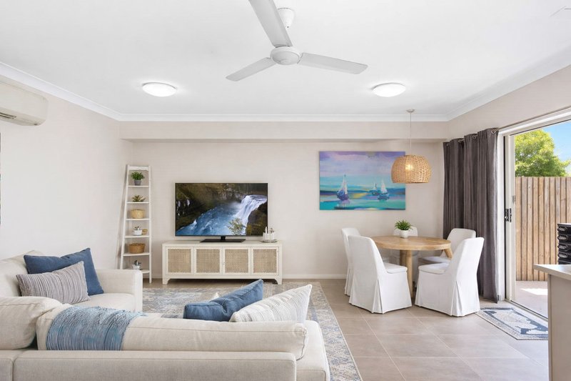 Photo - 24/84-86 Dearness Street, Garbutt QLD 4814 - Image 2
