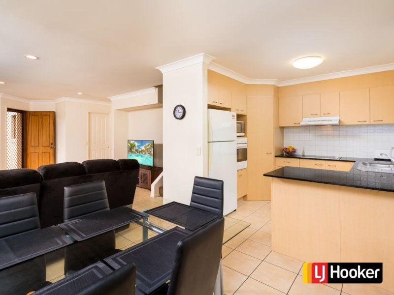 Photo - 248/64 Gilston Road, Nerang QLD 4211 - Image 4