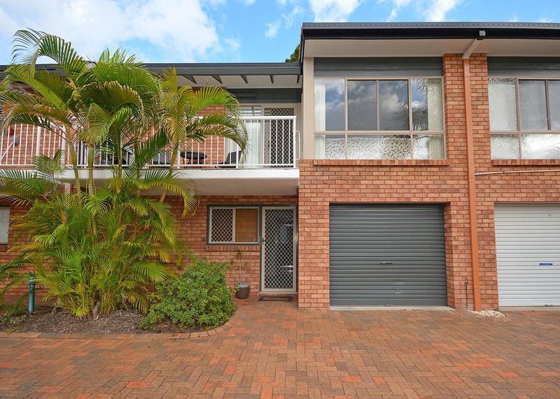 Photo - 2/489 Esplanade , Torquay QLD 4655 - Image 3