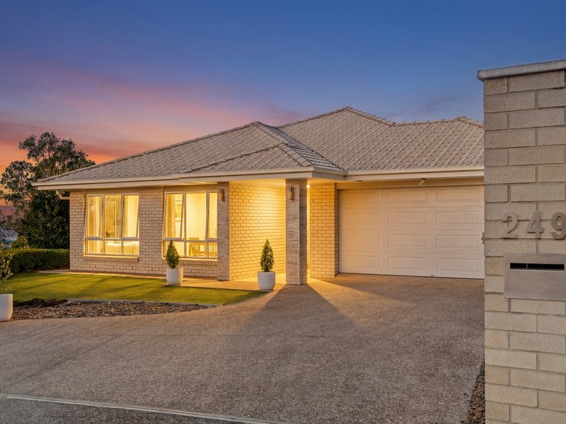 Photo - 249-251 Macdonnell Road, Tamborine Mountain QLD 4272 - Image 4