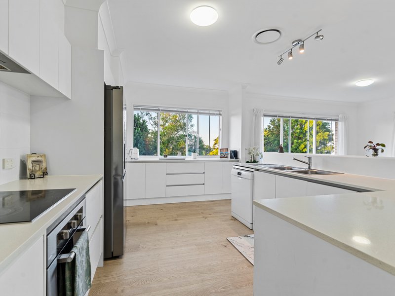 Photo - 249-251 Macdonnell Road, Tamborine Mountain QLD 4272 - Image 8