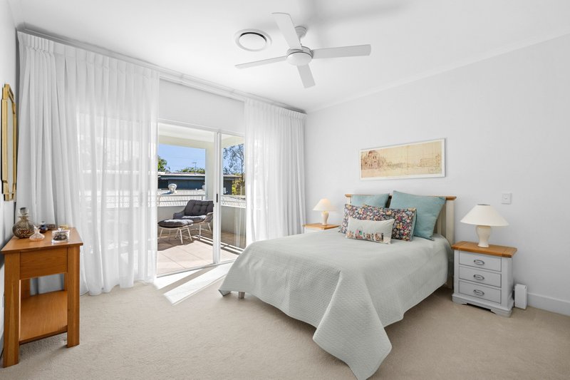 Photo - 2/49 Bluefin Court, Noosaville QLD 4566 - Image 7