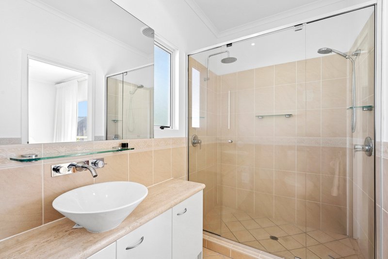 Photo - 2/49 Bluefin Court, Noosaville QLD 4566 - Image 10