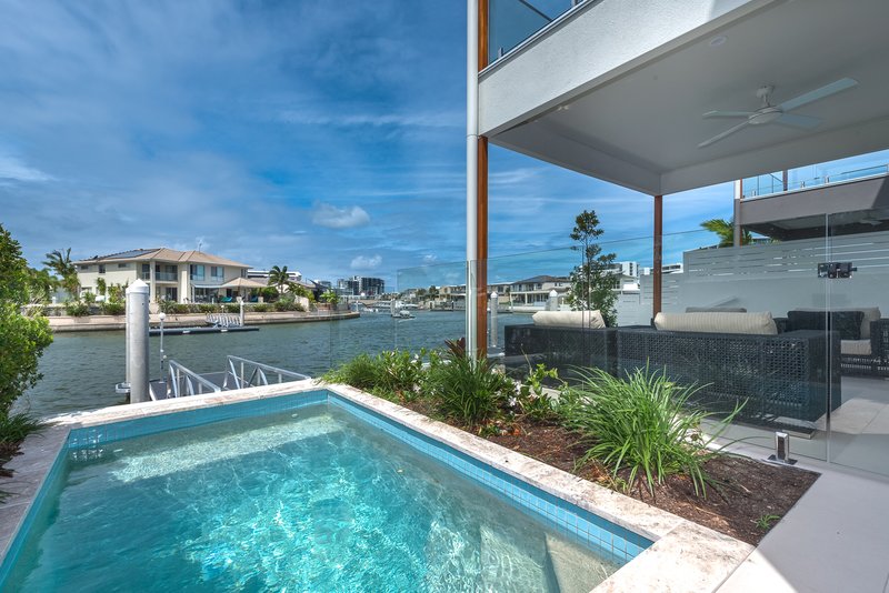 Photo - 2/49 Compass Drive, Biggera Waters QLD 4216 - Image 1