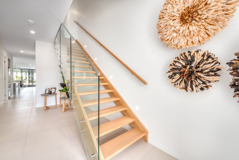 Photo - 2/49 Compass Drive, Biggera Waters QLD 4216 - Image 8