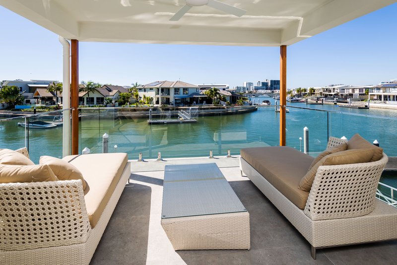 Photo - 2/49 Compass Drive, Biggera Waters QLD 4216 - Image 12