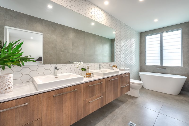 Photo - 2/49 Compass Drive, Biggera Waters QLD 4216 - Image 14