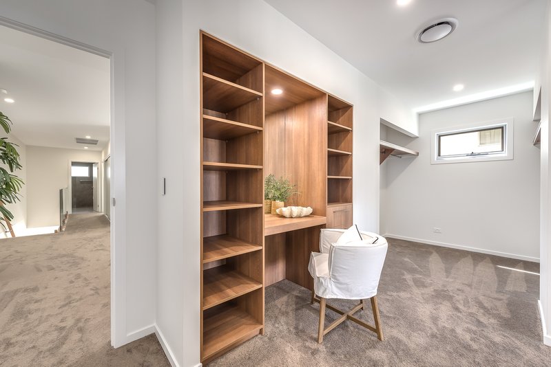 Photo - 2/49 Compass Drive, Biggera Waters QLD 4216 - Image 15