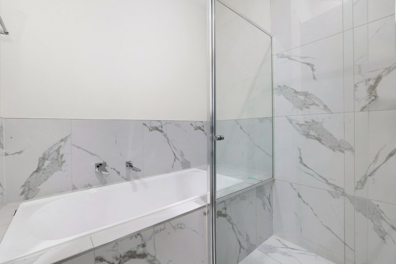 Photo - 249 Dunnings Road, Point Cook VIC 3030 - Image 16