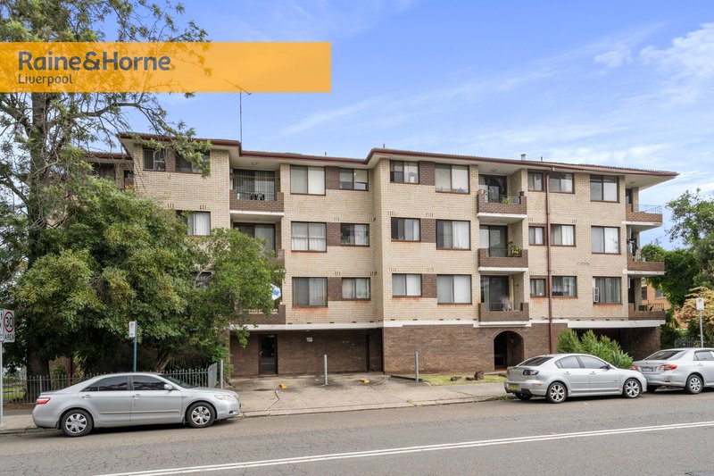 Photo - 2/49 Goulburn Street, Liverpool NSW 2170 - Image 8