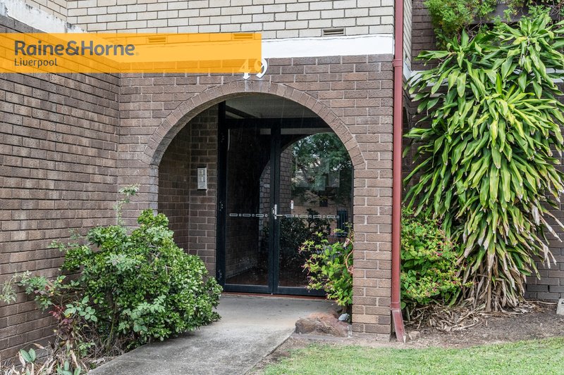 Photo - 2/49 Goulburn Street, Liverpool NSW 2170 - Image 9