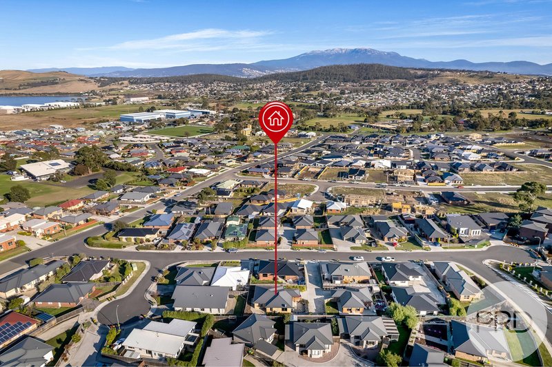 Photo - 2/49 Mariah Crescent, Oakdowns TAS 7019 - Image 2