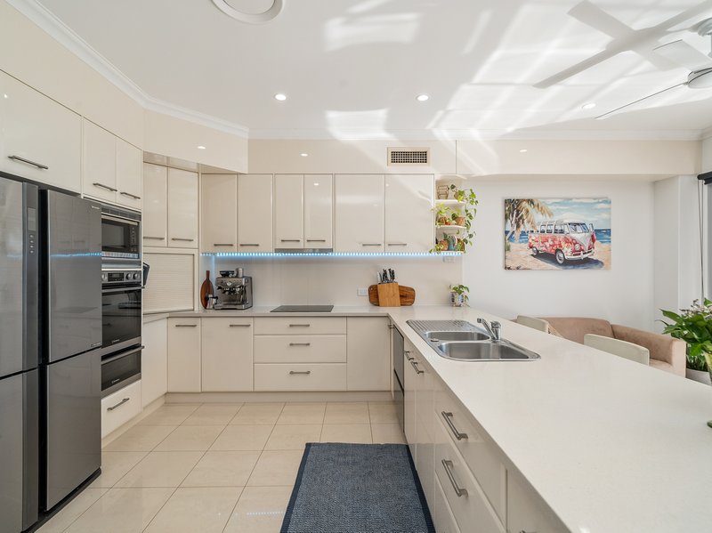 Photo - 2/49 North Quay, Scarborough QLD 4020 - Image 11
