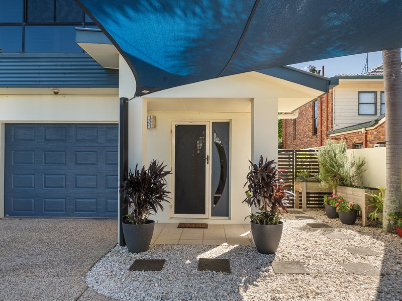 Photo - 2/49 North Quay, Scarborough QLD 4020 - Image 31
