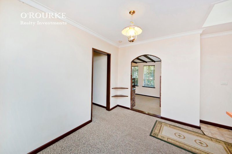 Photo - 2/49 Pawlett Way, Karrinyup WA 6018 - Image 7