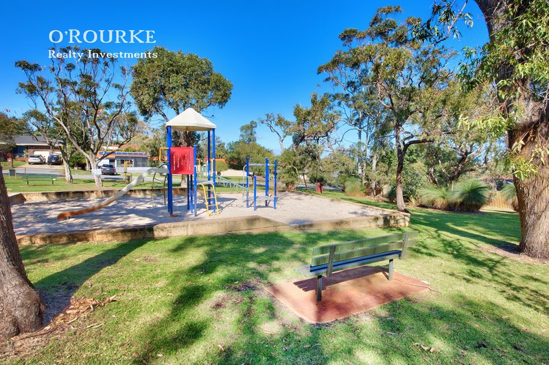 Photo - 2/49 Pawlett Way, Karrinyup WA 6018 - Image 22