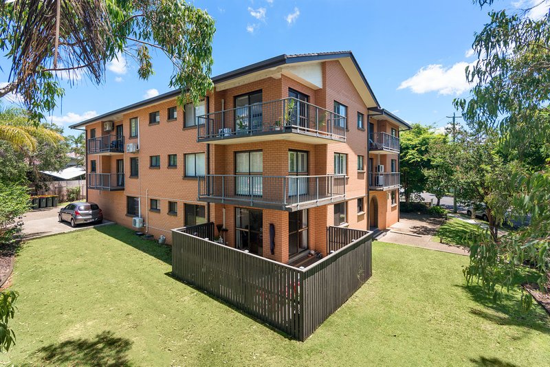 2/49 Railway Parade, Clayfield QLD 4011