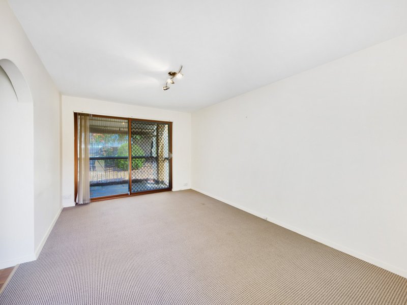 Photo - 2/49 Spencer Avenue, Yokine WA 6060 - Image 4