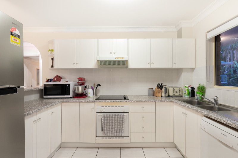 Photo - 2/49 Stafford Street, East Brisbane QLD 4169 - Image 4