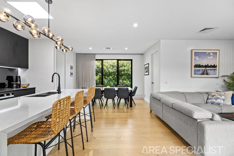 Photo - 2/49 Strachans Road, Mornington VIC 3931 - Image 6