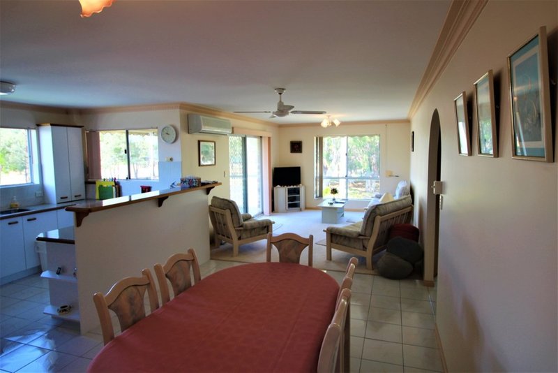 Photo - 2/49 Sylvan Beach Esplanade, Bellara QLD 4507 - Image 5