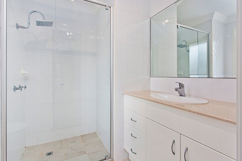 Photo - 2/49 The Esplanade, Thirroul NSW 2515 - Image 8