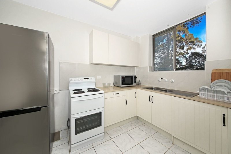 Photo - 24/90-96 Wentworth Road, Burwood NSW 2134 - Image 3