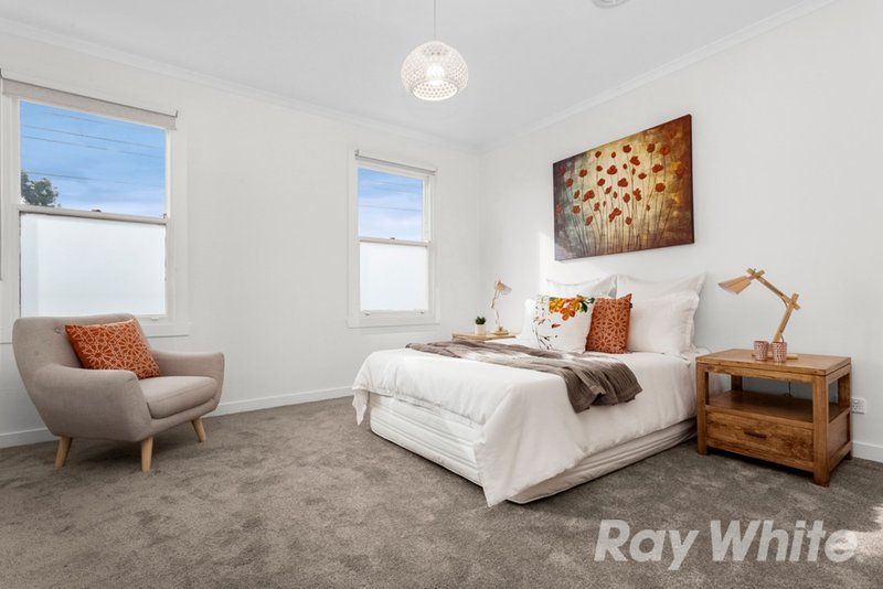 Photo - 2/494 Victoria Street, Brunswick West VIC 3055 - Image 9