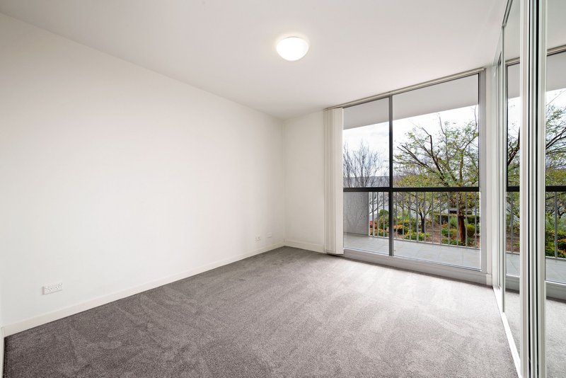 Photo - 24/98 Corinna Street, Phillip ACT 2606 - Image 5