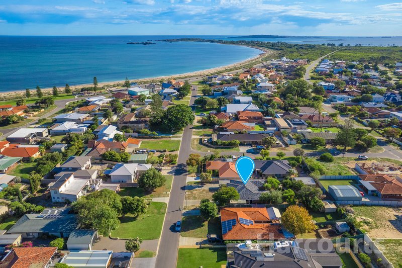 Photo - 24A & 24B Gloucester Avenue, Shoalwater WA 6169 - Image 2