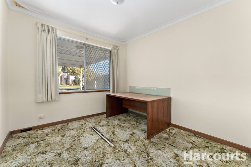 Photo - 24A & 24B Gloucester Avenue, Shoalwater WA 6169 - Image 11