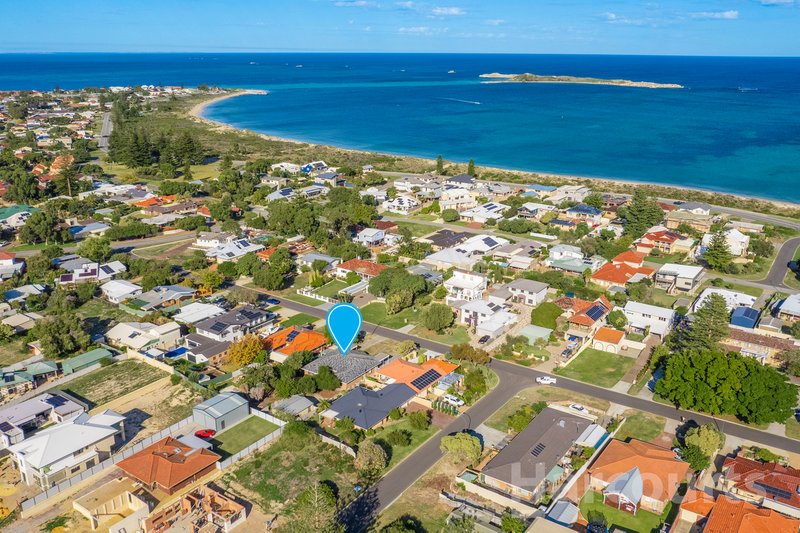 Photo - 24A & 24B Gloucester Avenue, Shoalwater WA 6169 - Image 22