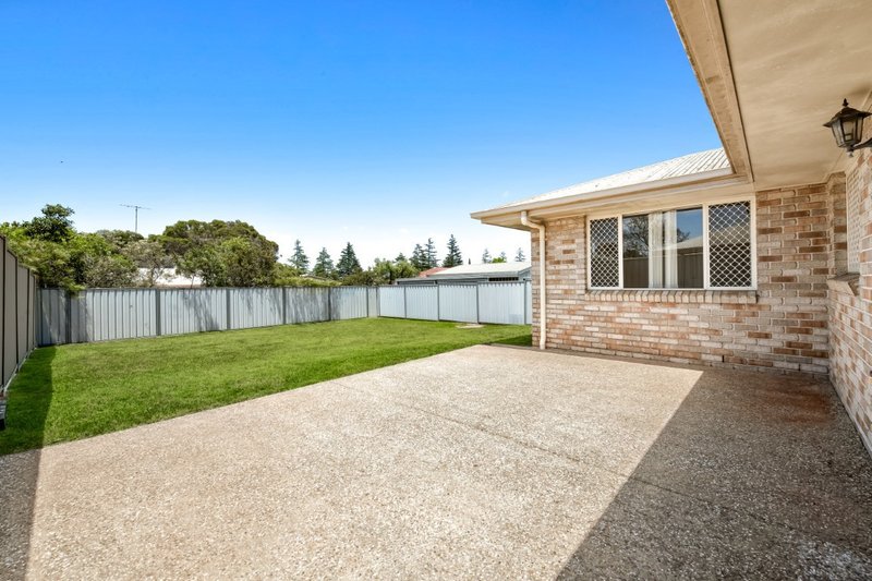 Photo - 2/4A Blake Street, Wilsonton QLD 4350 - Image 3