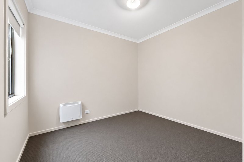 Photo - 24A Bridge Road, Officer VIC 3809 - Image 7