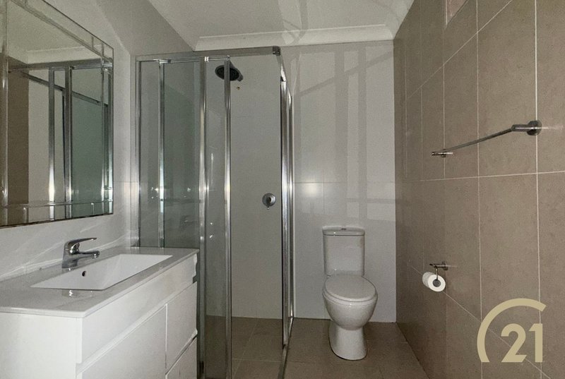 Photo - 24a Condello Crescent, Edensor Park NSW 2176 - Image 3