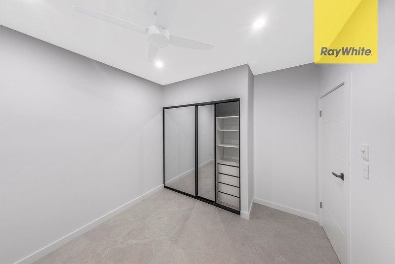 Photo - 24A Dell Street, Woodpark NSW 2164 - Image 8