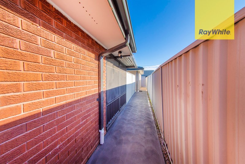 Photo - 24A Dell Street, Woodpark NSW 2164 - Image 9