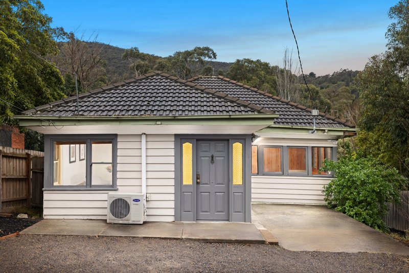 Photo - 24a Forest Road, Ferntree Gully VIC 3156 - Image 2