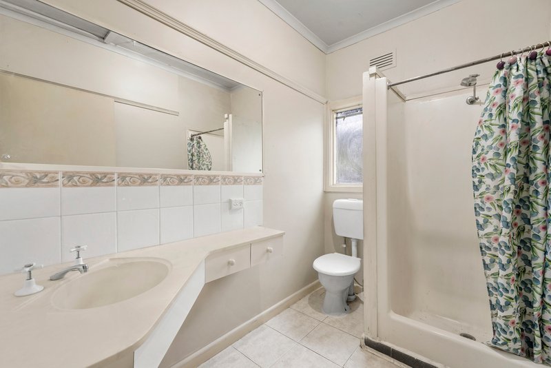 Photo - 24a Forest Road, Ferntree Gully VIC 3156 - Image 11
