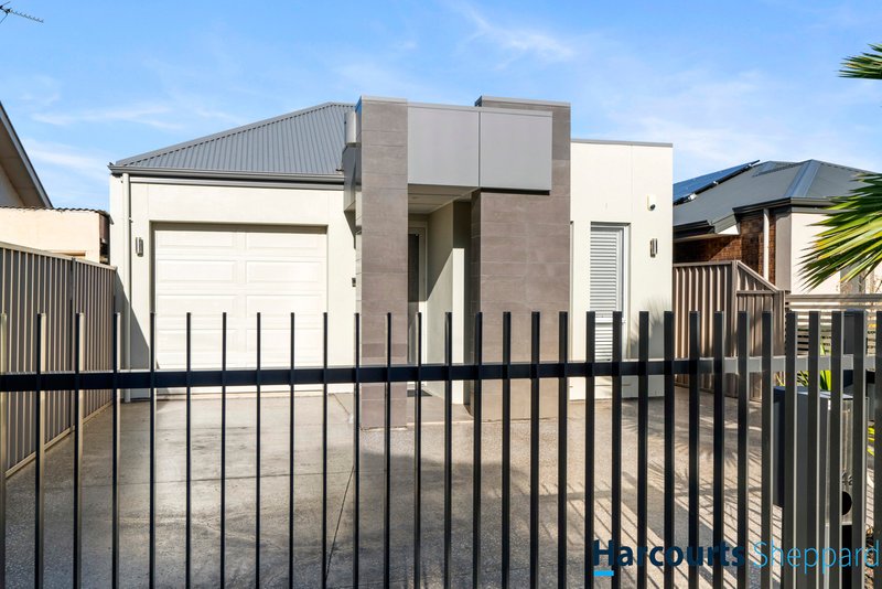 Photo - 24A Gloucester Street, Largs Bay SA 5016 - Image 2