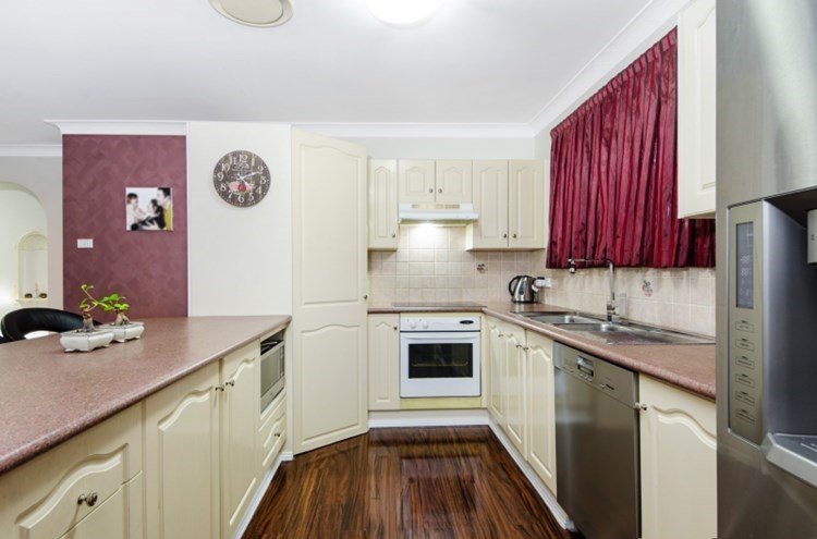 Photo - 24a Larken Avenue, Baulkham Hills NSW 2153 - Image 4