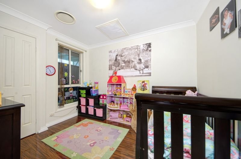 Photo - 24a Larken Avenue, Baulkham Hills NSW 2153 - Image 9