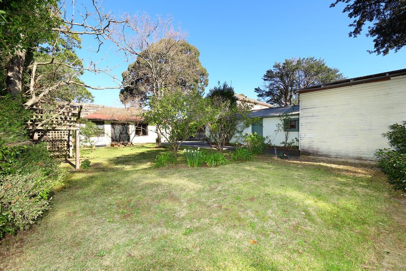 Photo - 24a Samuel Street, Peakhurst NSW 2210 - Image 2